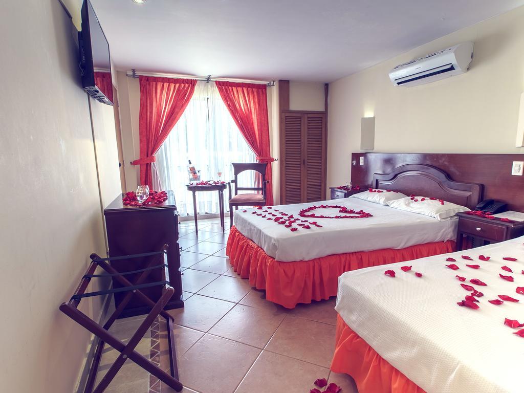 Hotel Palmetto 히라르도트 외부 사진
